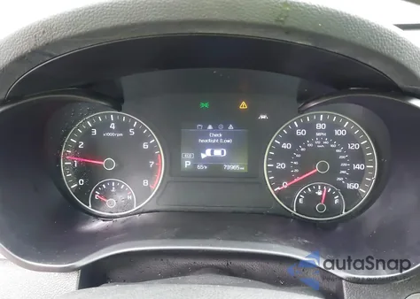 2019 Kia Optima S z USA, uszkodzony, nr VIN 5XXGT4L34KG377919